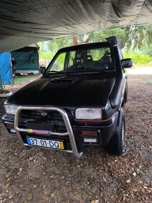 Vendo Nissan Terrano 2