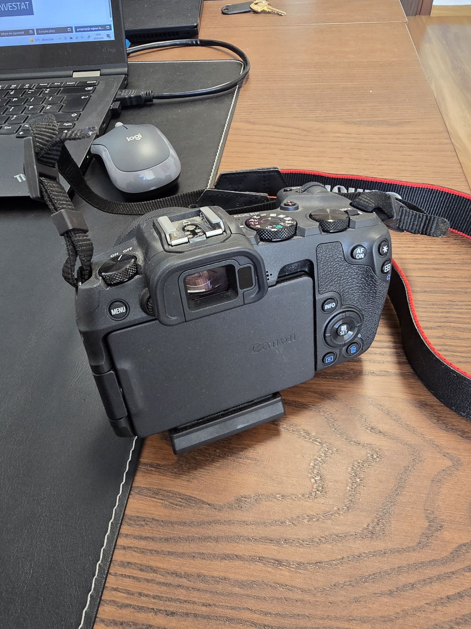 Canon RP obiektyw 16mm stan idealny