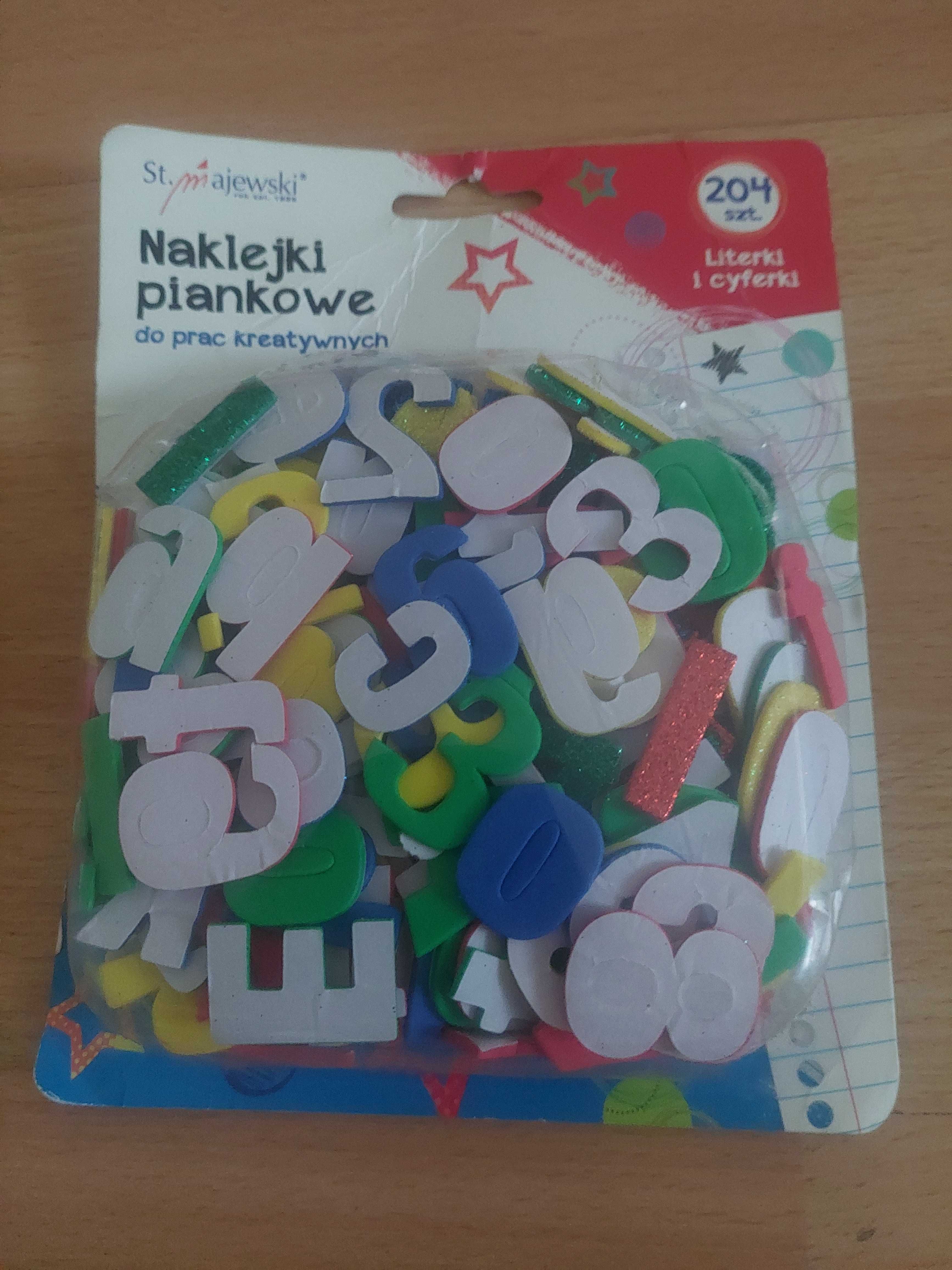 Naklejki piankowe litery i cyfry St. Majewski 204szt  - NOWE