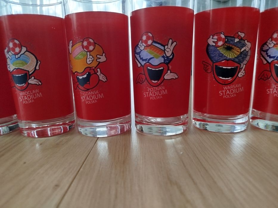 Szklanki Coca Cola