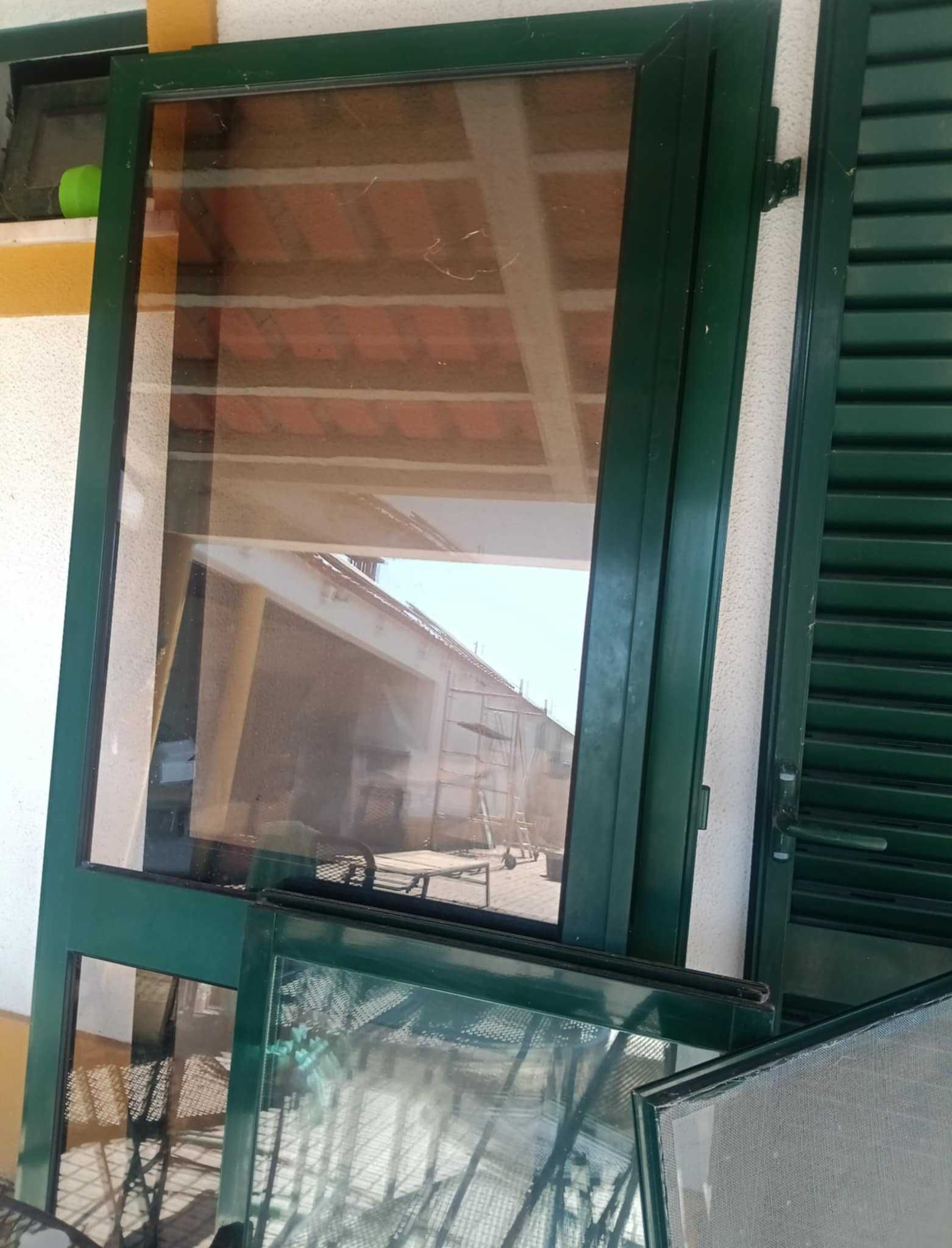 Janelas e Portas Alumínio Vidro Duplo Usado