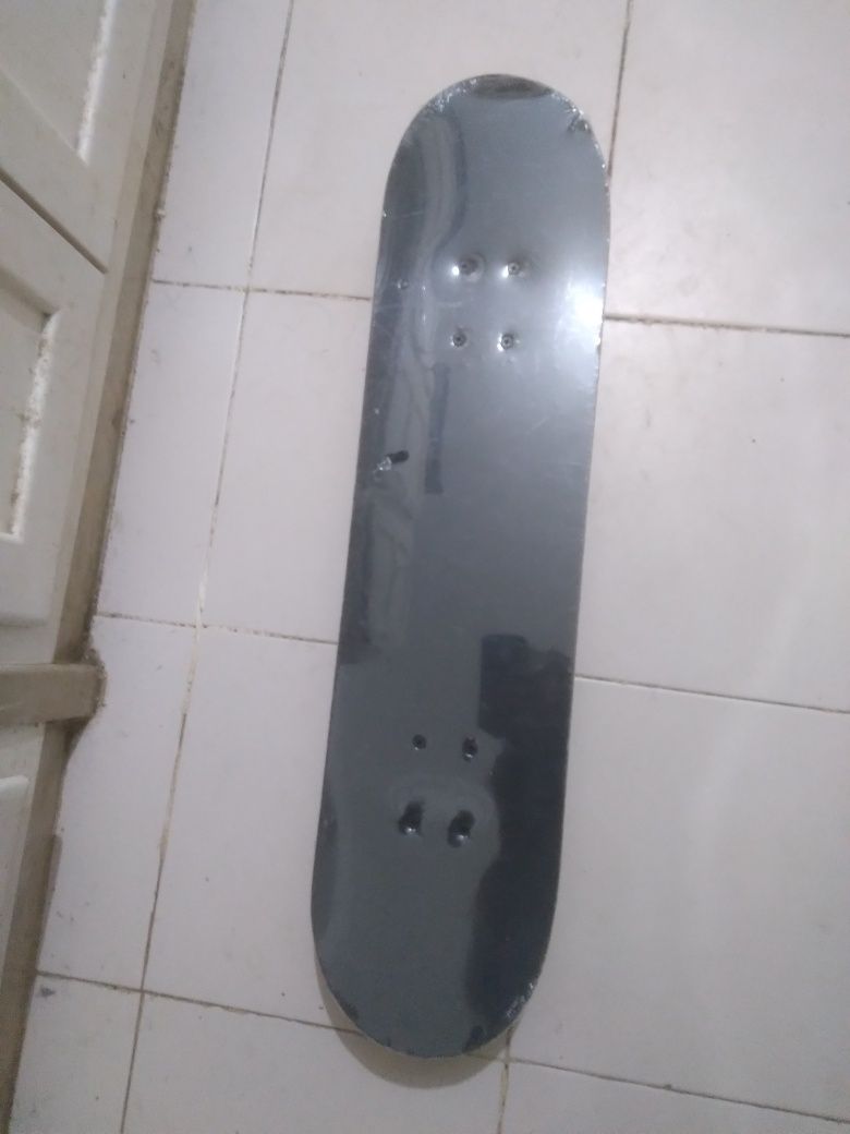 Skarte ukeeper plastificado
