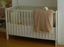 cama de grades com colchão (e extras)