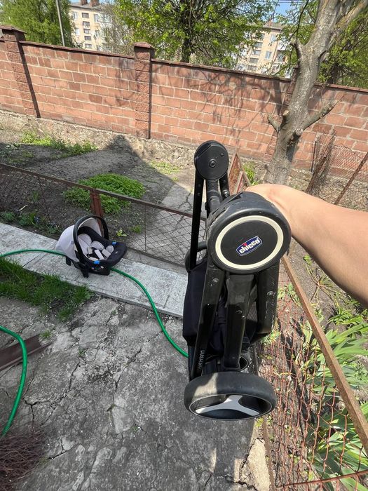 Коляску Best Friend 3 в 1 від Chicco