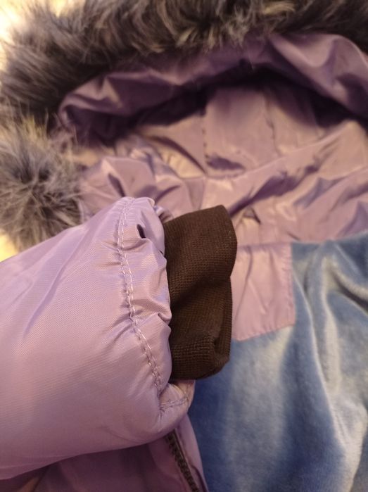 Курточка на девочку