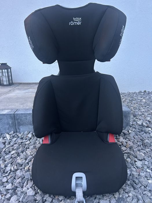 Fotelik samochodowy 15-36 kg