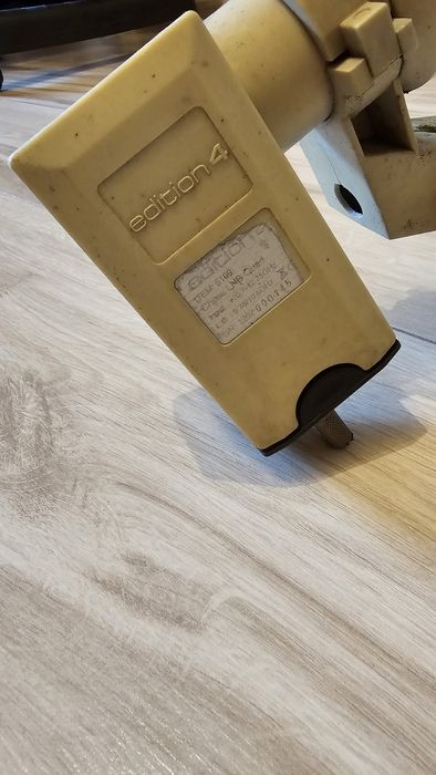 Antena SATA 60cm z konwerterem Quattro