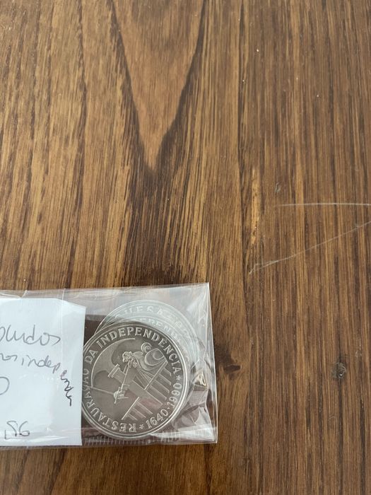 6 moedas antigas de 100 escudos comemorativas dos 350 anos independência