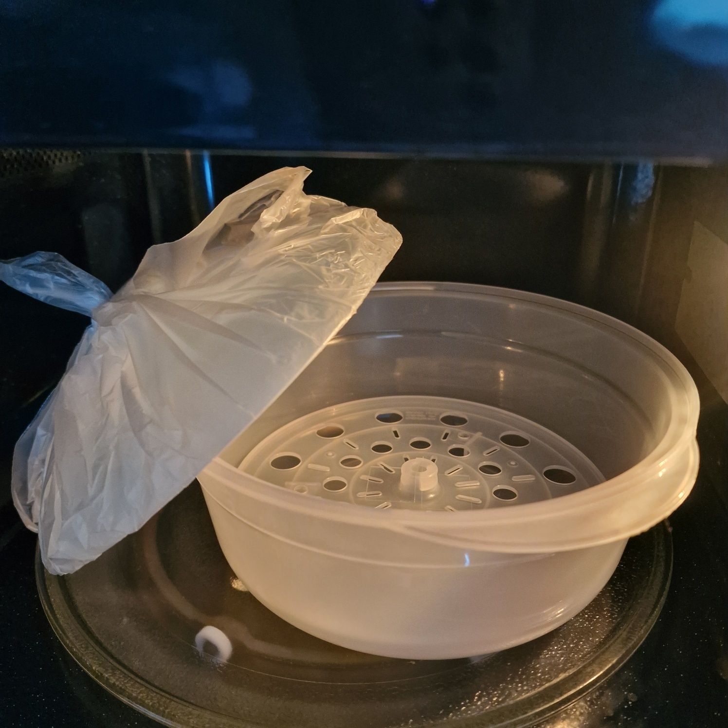 Kuchenka mikrofalowa SAMSUNG