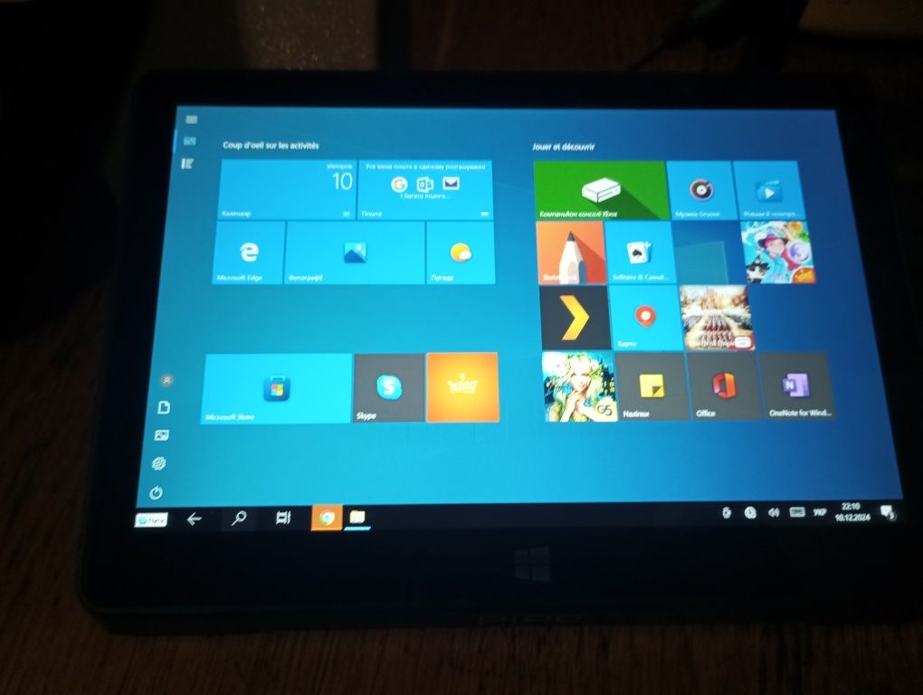 Міні комп'ютер windows TV Box