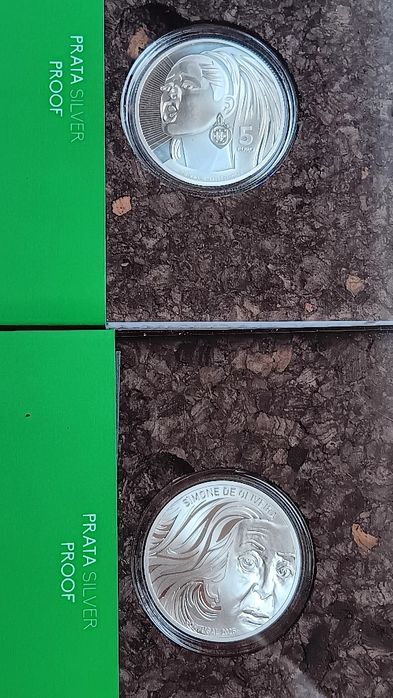 Moeda prata prof da Simone de Oliveira