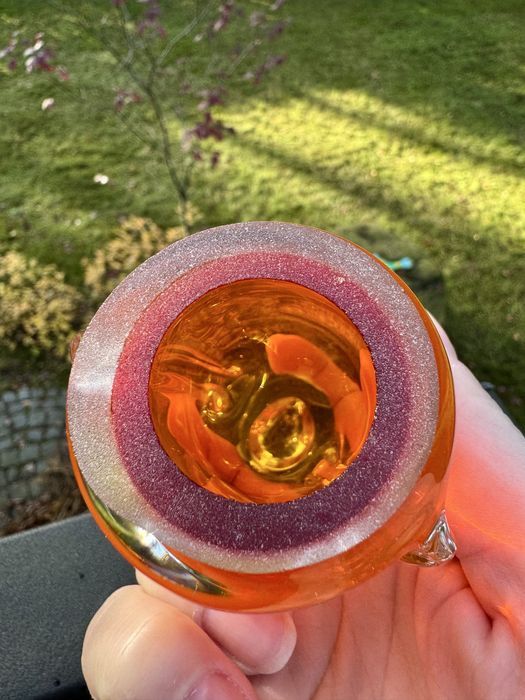 Horbowy pingwin szklana figurka