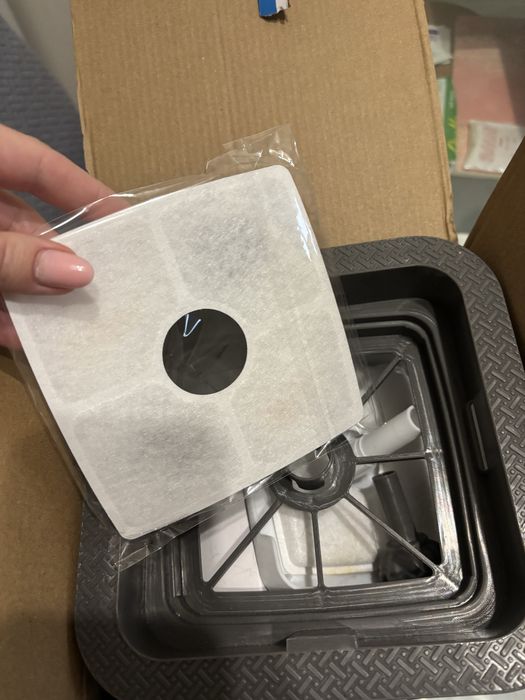 Поилка автоматическая для котов