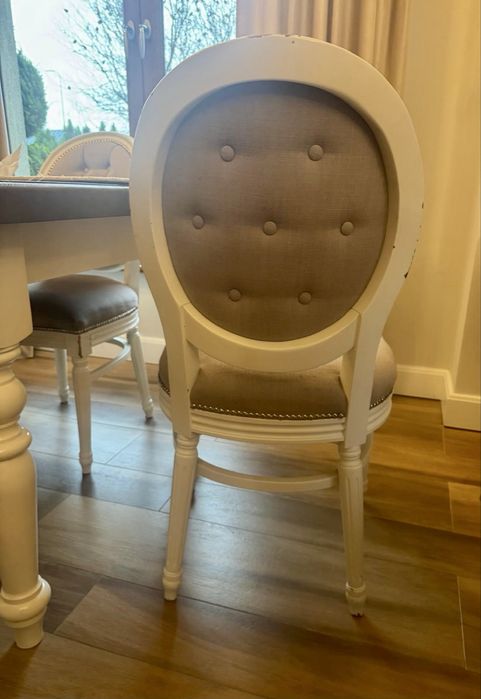 Stylowe krzesła medalion do jadalni – 6 szt