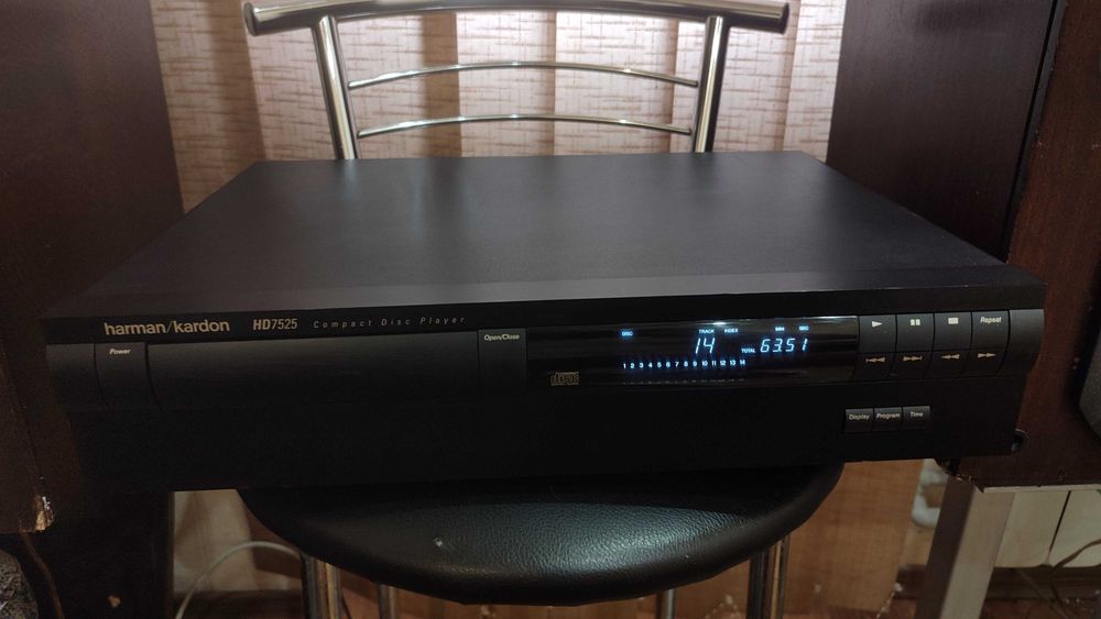 Сд/Cd Проирыватель Harman/Kardon HD7525 .Dac 4х PCM-61. Состояние !
