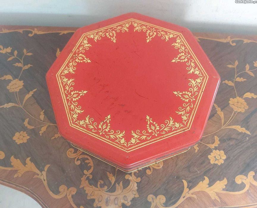 Antiga Lata oitavada de Biscoitos St. Michael (VINTAGE). Peça Coleção!