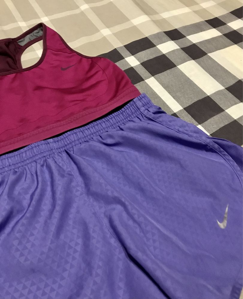 Топ жіночий Nike Dri-Fit Original