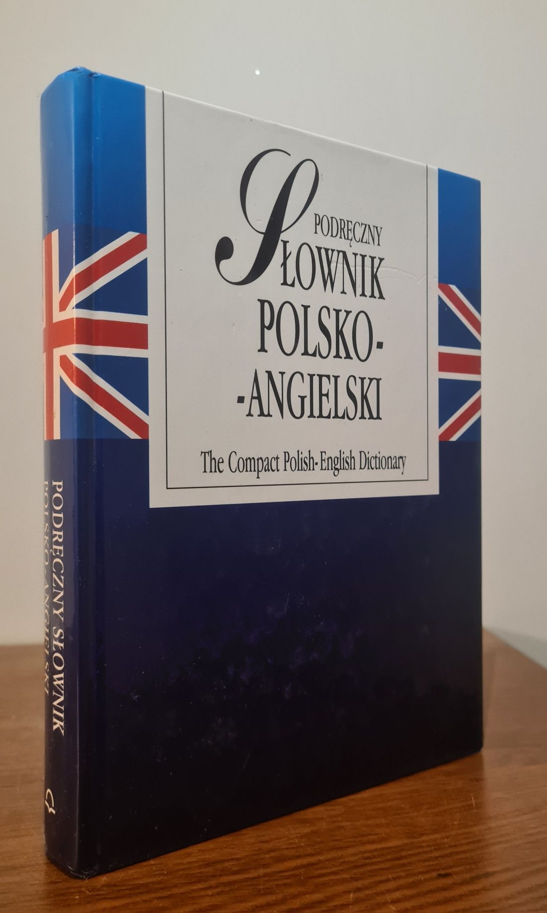 Podręczny słownik polsko-angielski - Tomasz Wyżyński