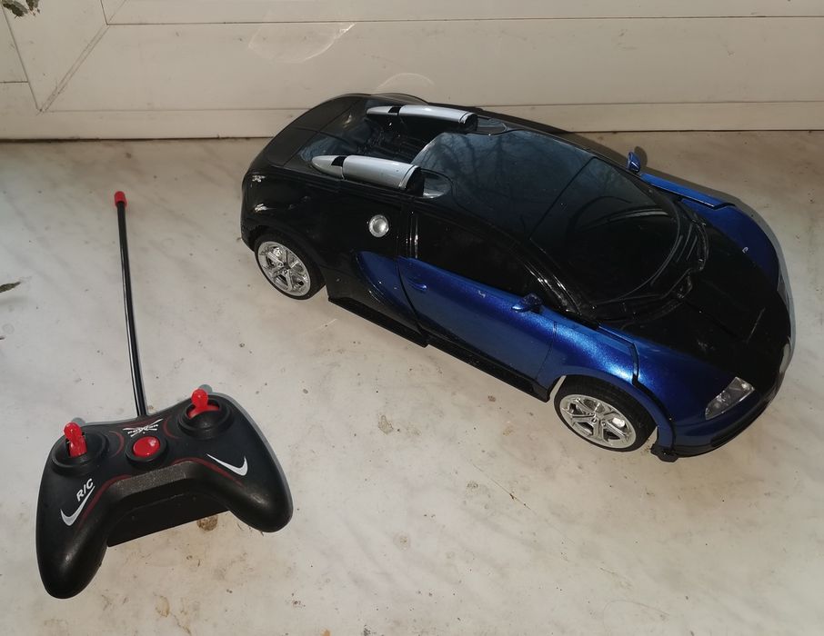 Робот трансформер, машинка на радиоуправлении