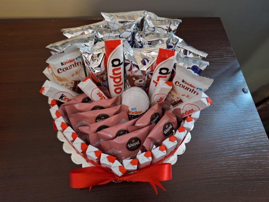 Torcik Kinder idealny na prezent