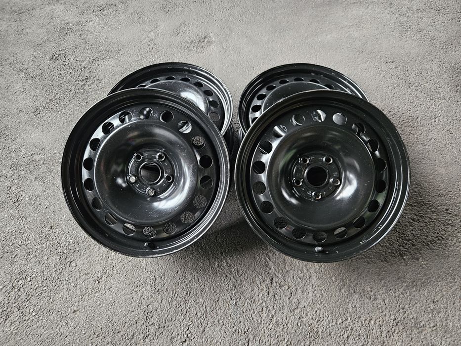 Felgi Stalowe Tiguan Passat Golf T-Rock 17 Cali 5x112 6.5J17 ET38