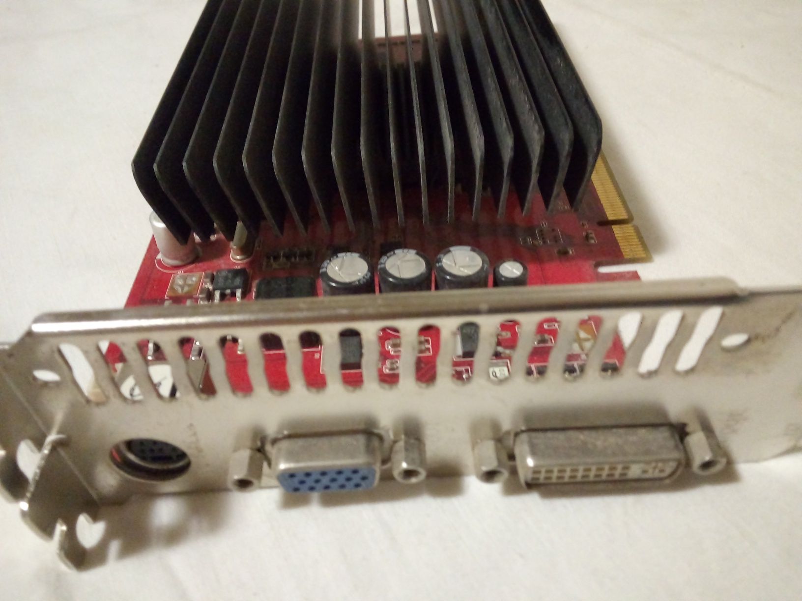 Видеокарта к ПК 9500GT PCI-E 1024 MB DDR2