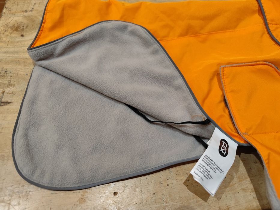 Płaszcz przeciwdeszczowy dla psa Tiaki Saffron - rozmiar 35