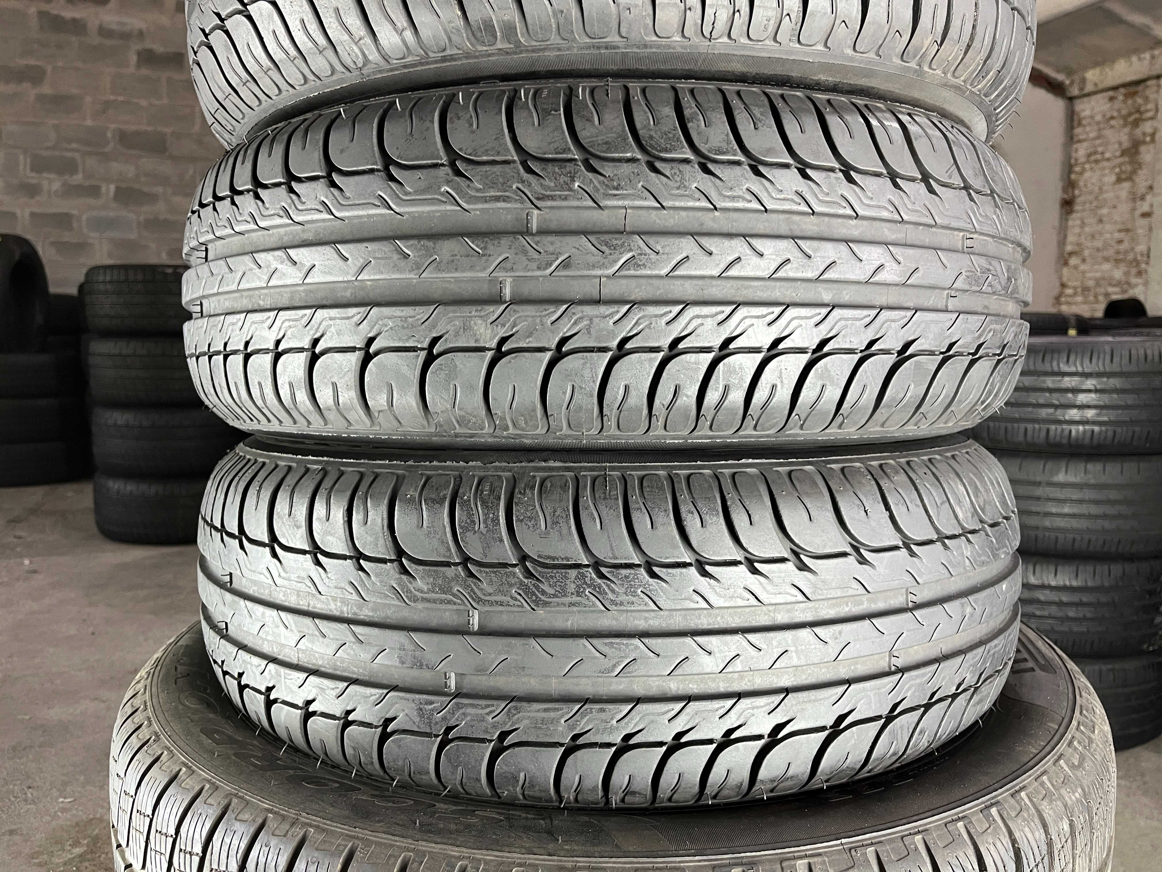 LS943 Літні шини 195/60r15 BfGoodrich g-Grip комплект резина р15