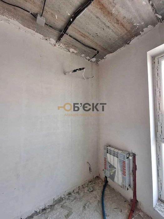 В продаже 1-к квартира в ЖК "Рогатинский", Центр, ул Клочковская, 49м²