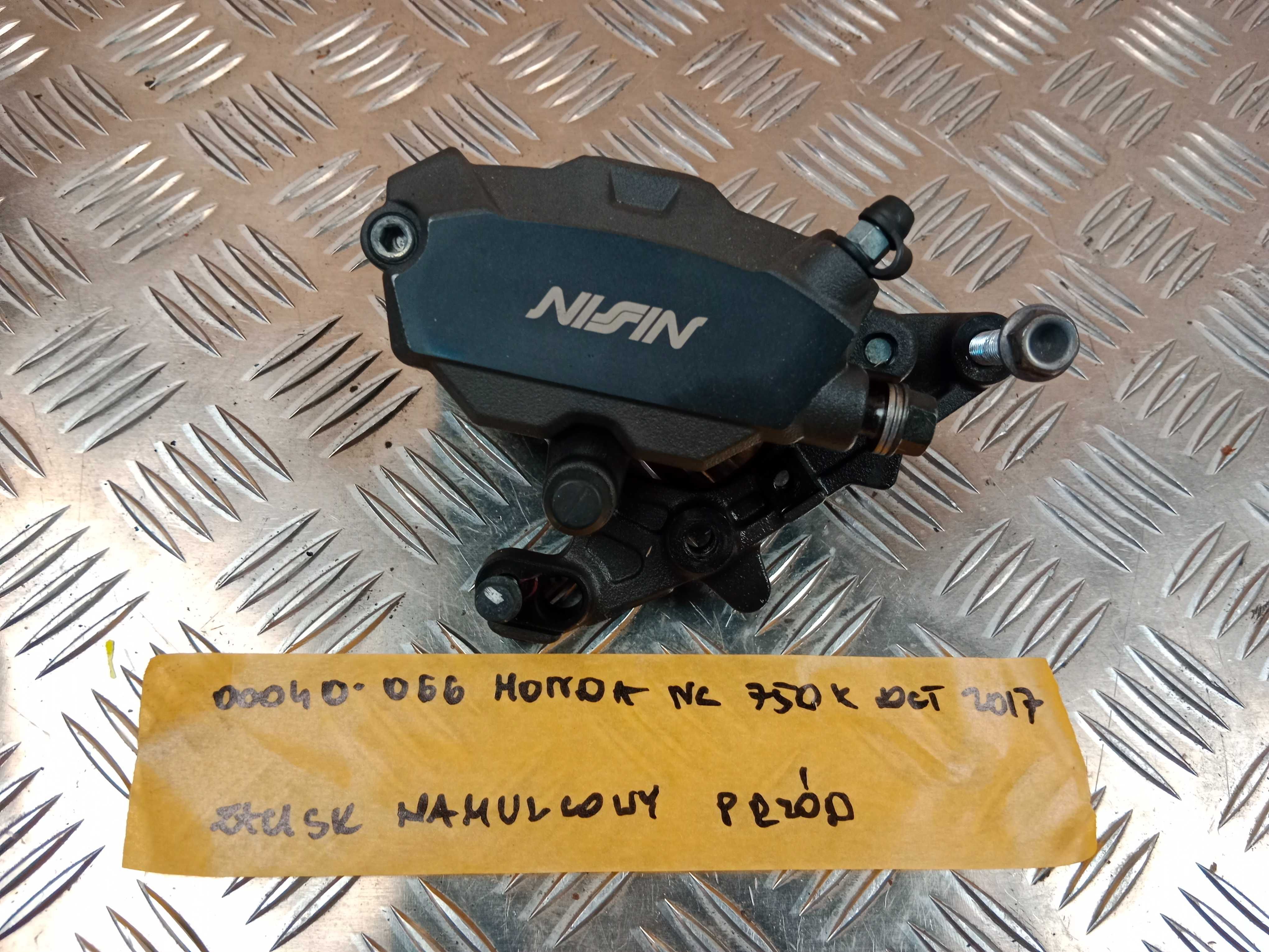 Honda NC 750 X DCT Zacisk Hamulcowy Przód Klocki Hamulcowe Przednie