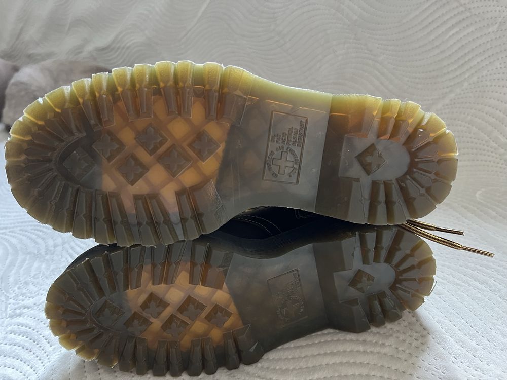 Оригінальні жіночі черевики Dr. Martens 1460 Bex Brown - майже нові!