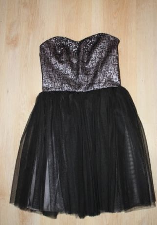 Sukienka czarna rozkloszowana tiulowa czarna rozm 34 XS