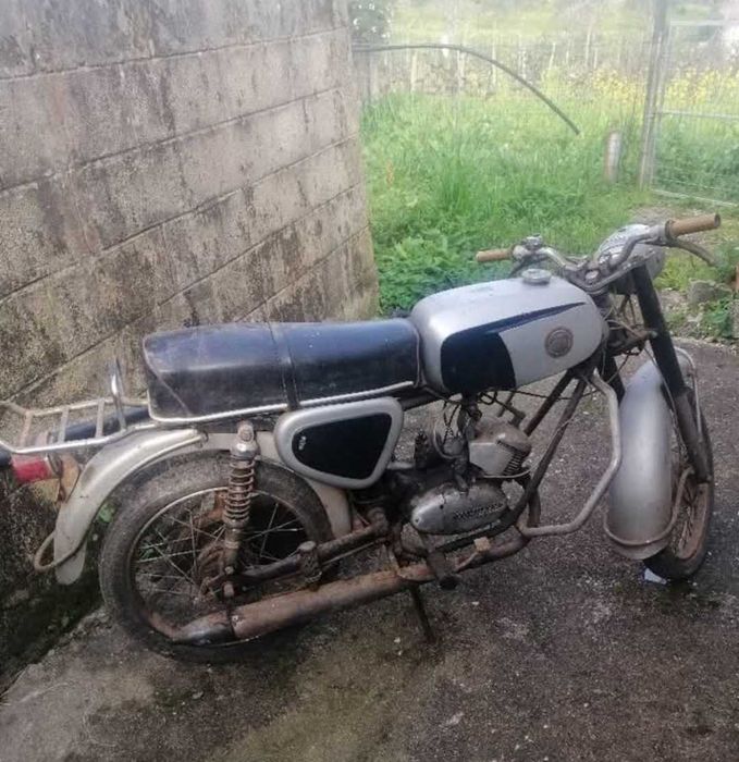 Famel galgo sem docs