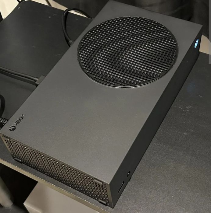 Xbox Séries S - 1 TB preto com Caixa