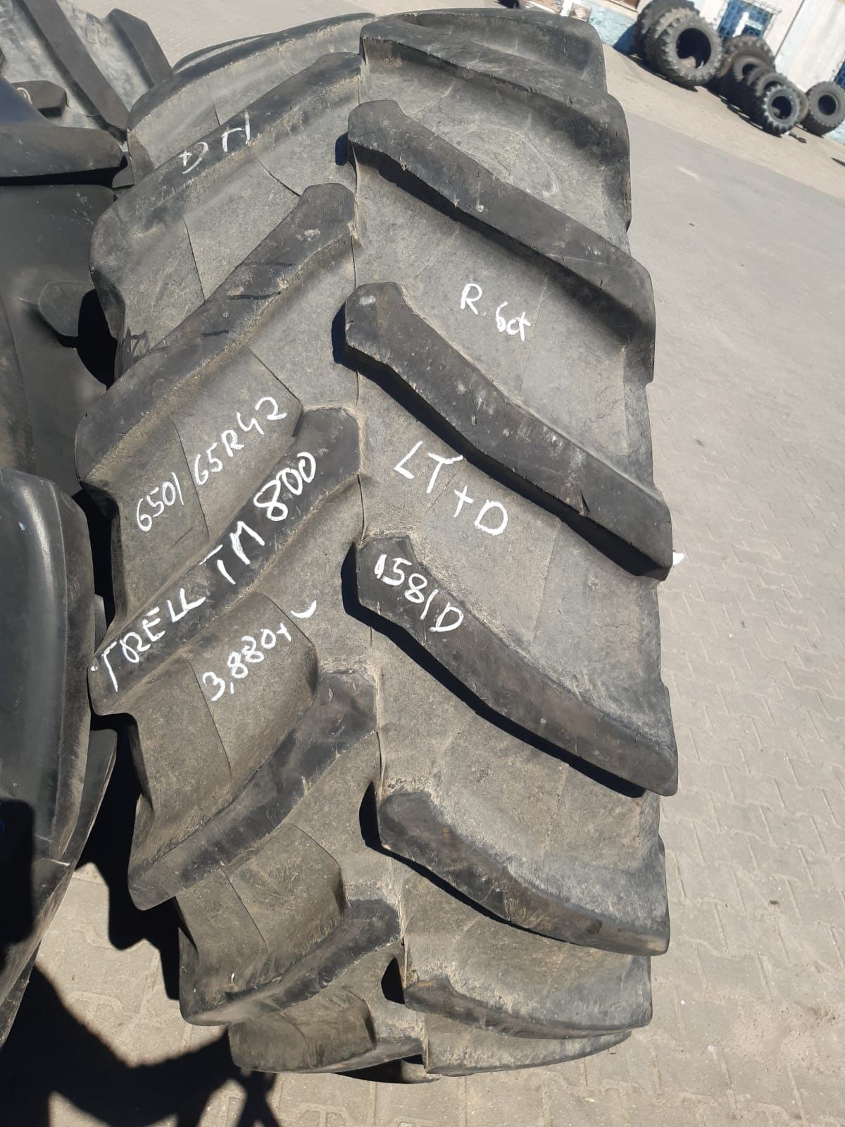 Opona 650/65R42 Trelleborg