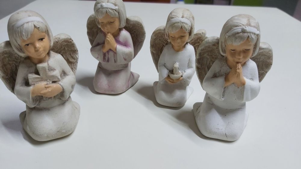 Gipsowe aniołki 4 sztuki