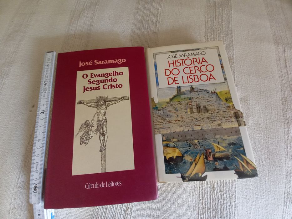 Dois livros de José Saramago como novos baratos