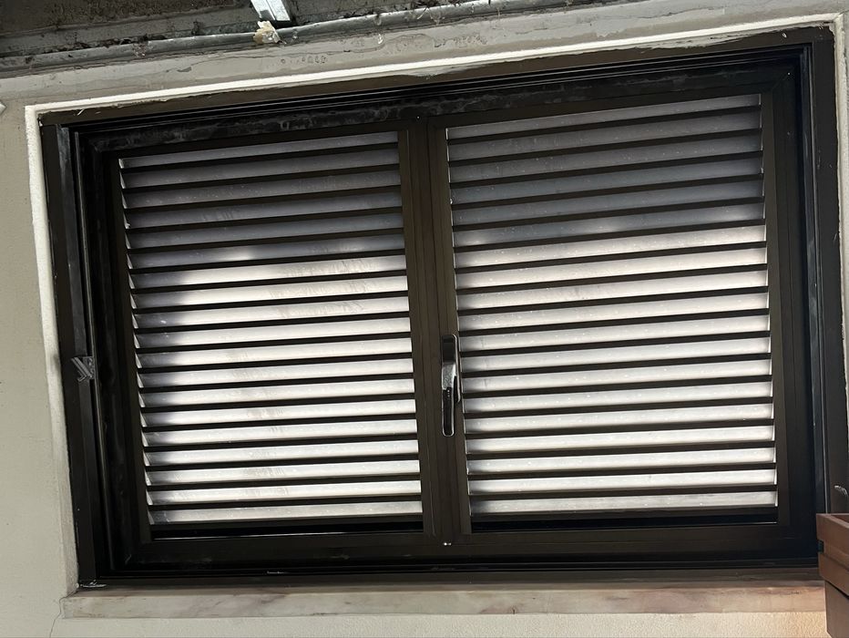 Porta Entrada Aluminio*Portadas*Janelas Correr/Abrir*