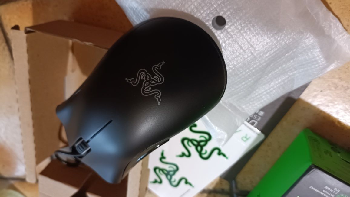 Компьютерная мышка Razer  Deathadder Essential