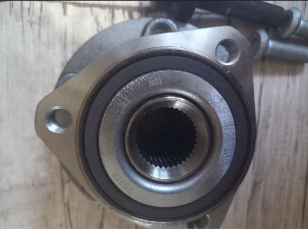 FEBI BILSTEIN zestaw łożysk koła przód  26378