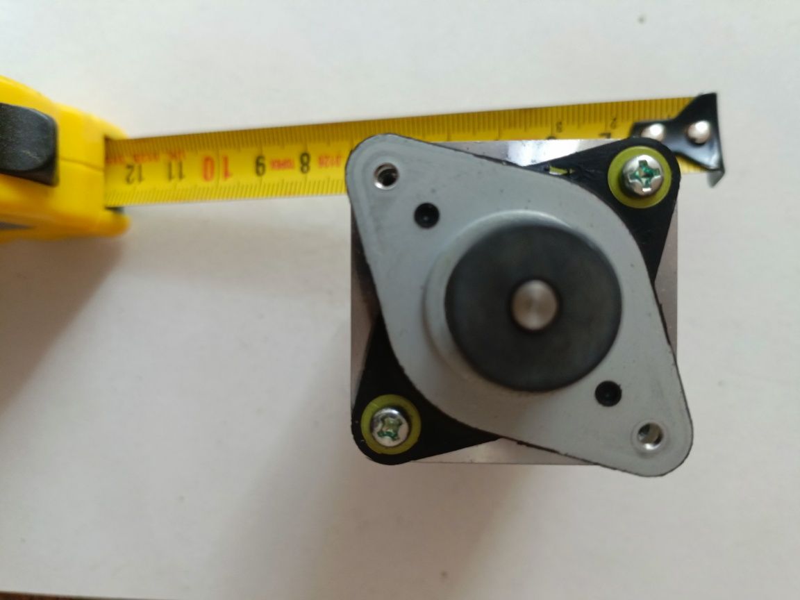 Silnik krokowy  NEMA 17 STP-43D3013