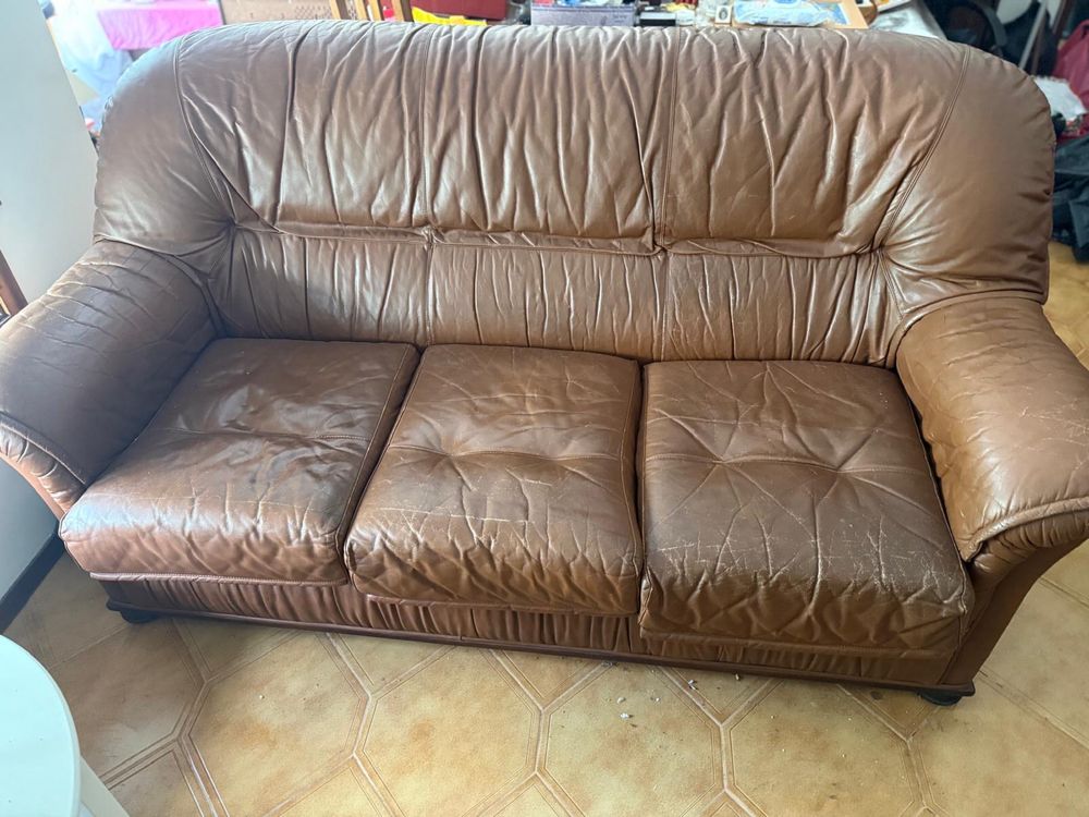 Sofa grande e dois pequenos