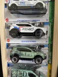 Hot wheels 2 sztuki volvo CX 40