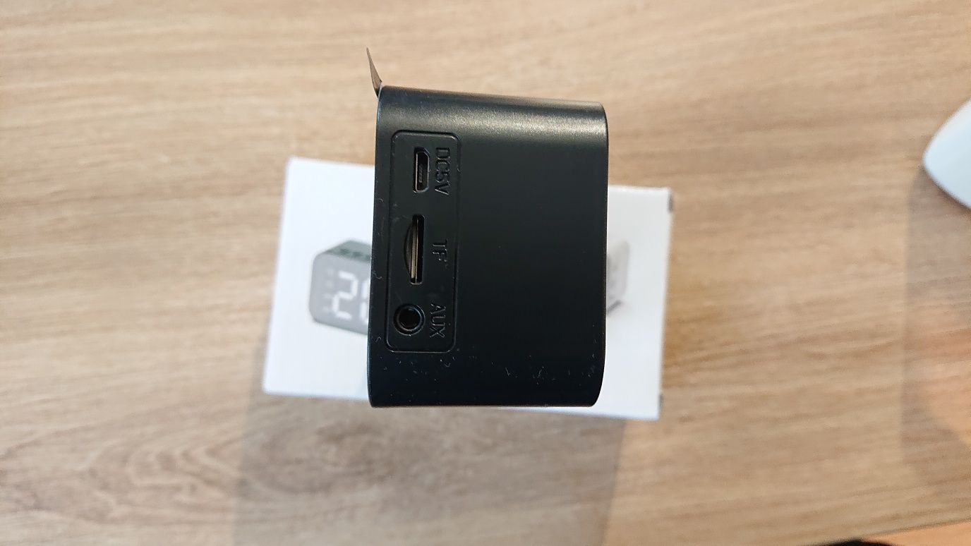 Głośnik bluetooth WiFi budzik zegar