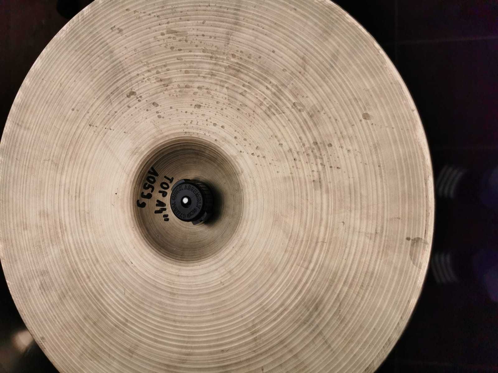 Set Zildjian Avedis Vintage 15,18,20 plus hihat Ufip Ritmo Vintage 14