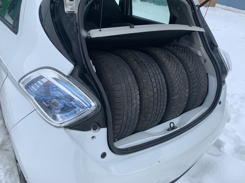 Renault Zoe 42 kw. 2019 рік