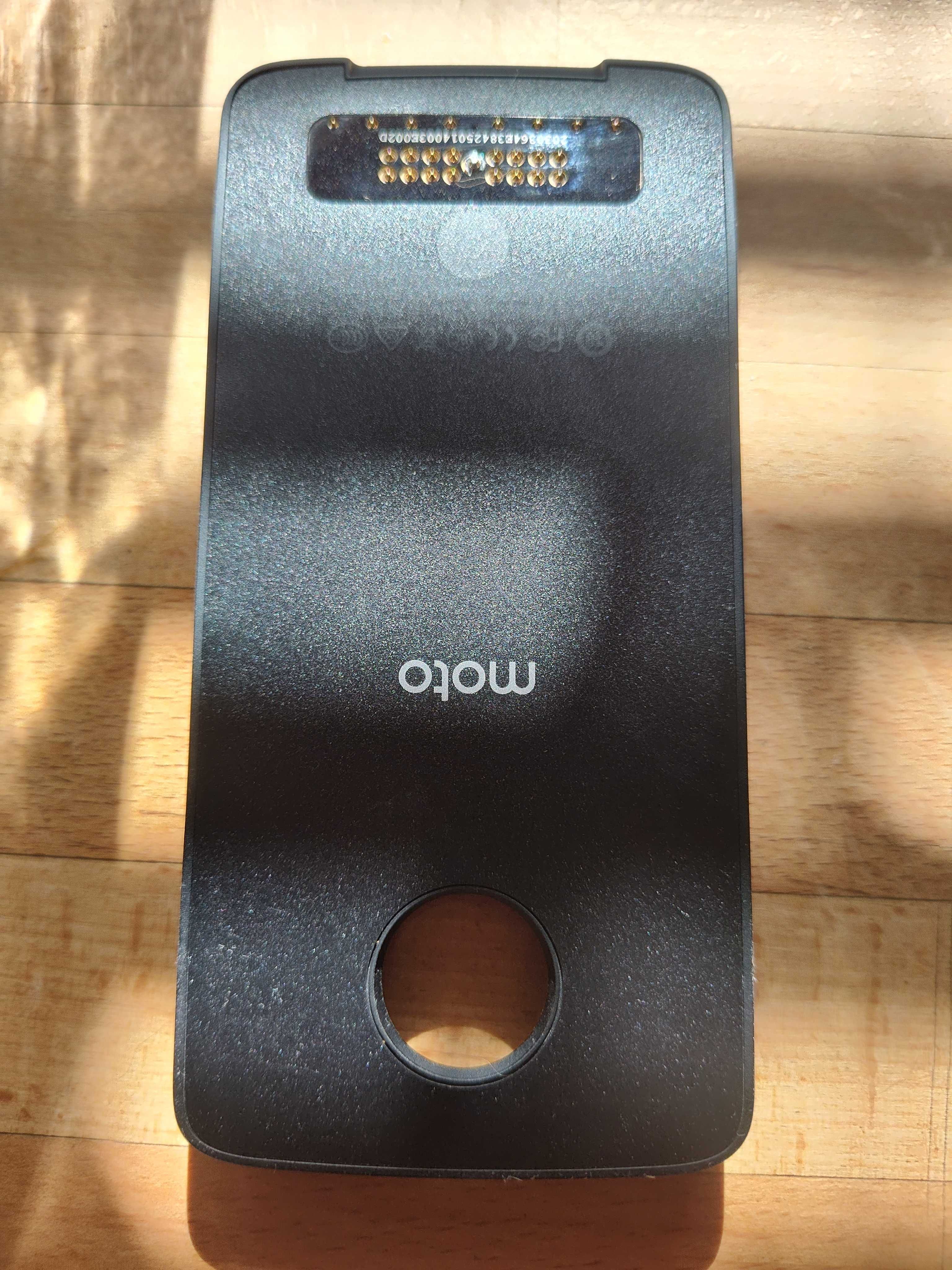 Motorola Insta-Share projektor moto mods
