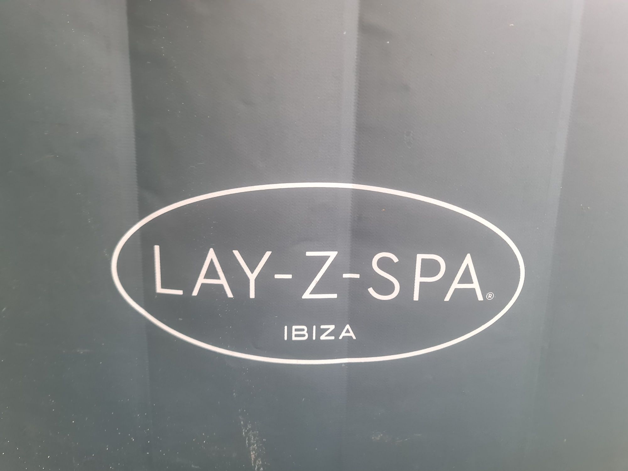 Jacuzzi lay-z-spa