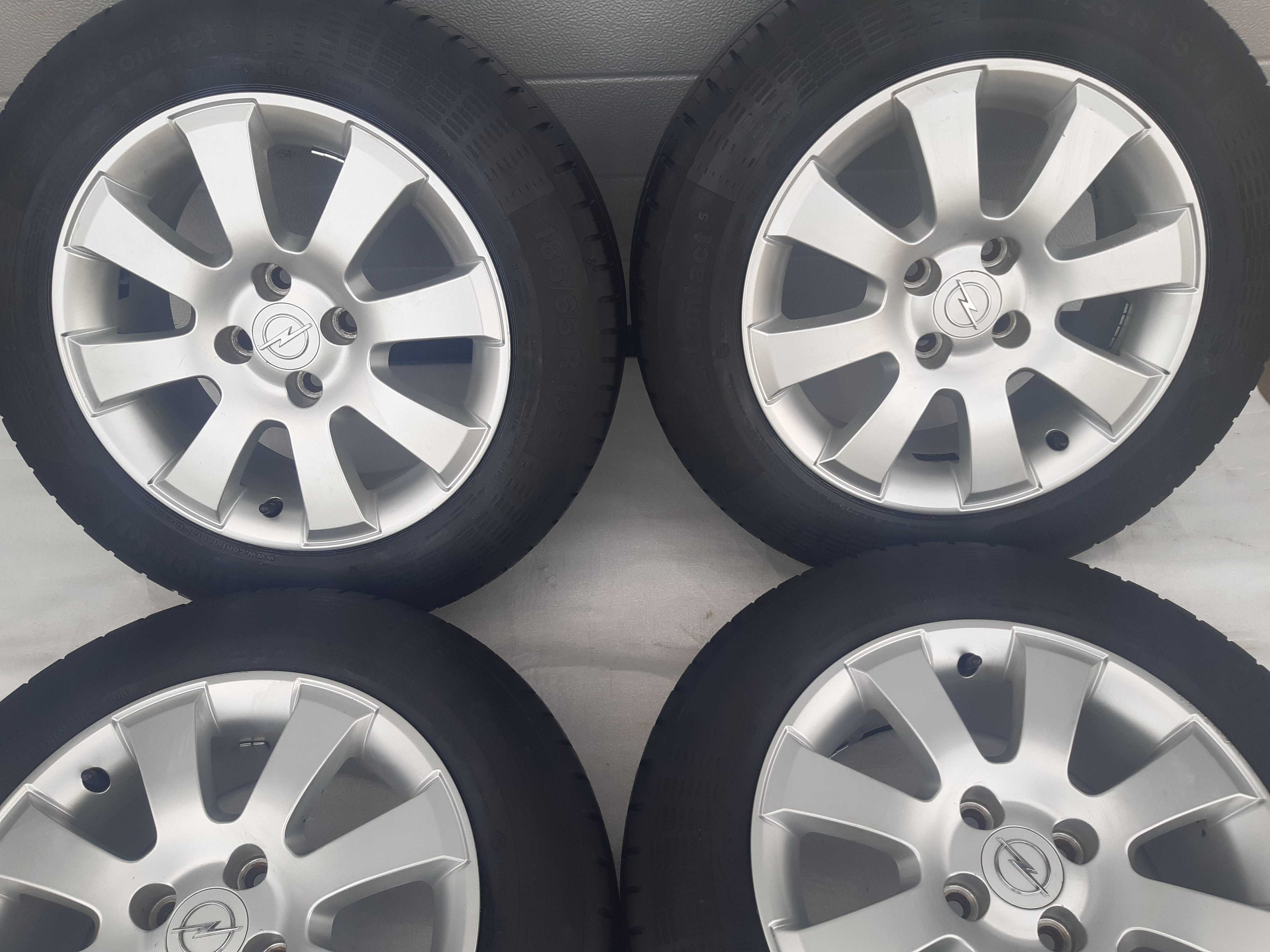 Koła letnie 15 Opel astra corsa C D 4X100  et35  185/65R15