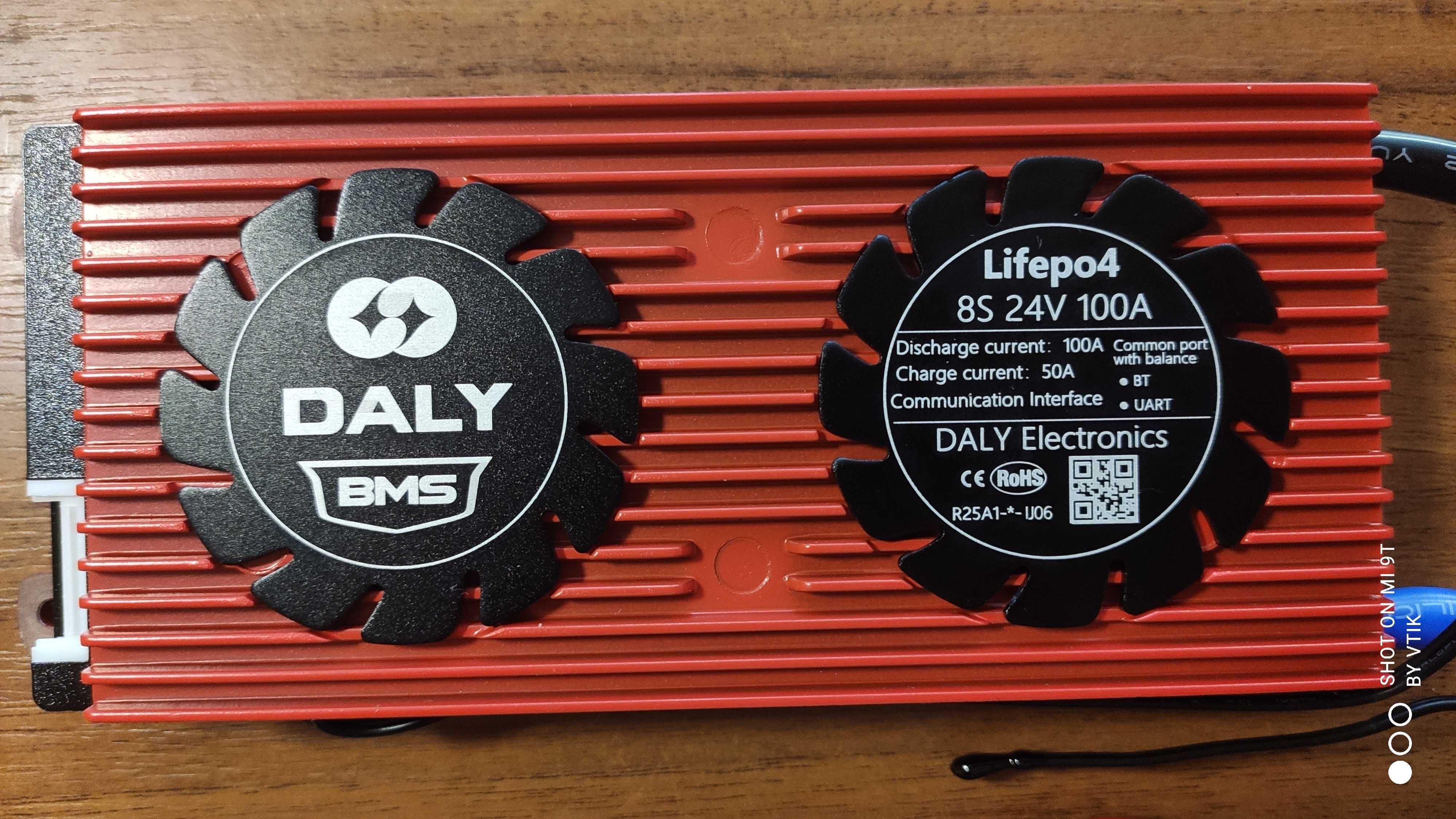 Продам абсолютно новую  Daly smart BMS LiFePO4 8S 24V 100A +Bluetooth